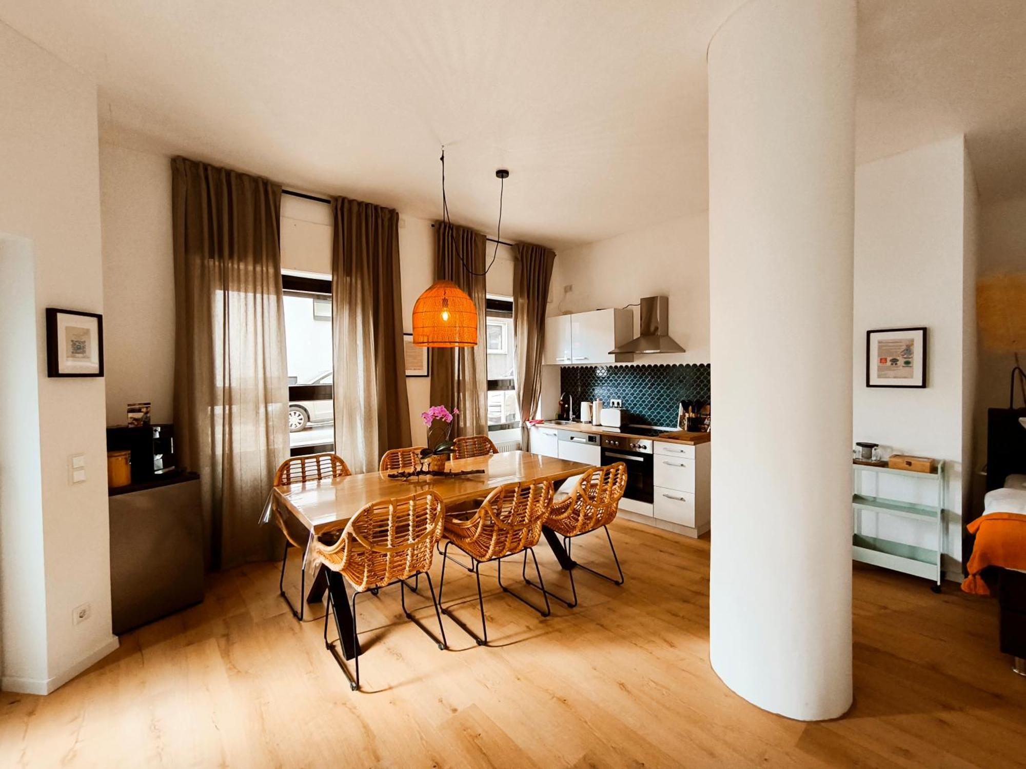 Ruewellnesssuite I Rue-stern I Messe I Klinikum *