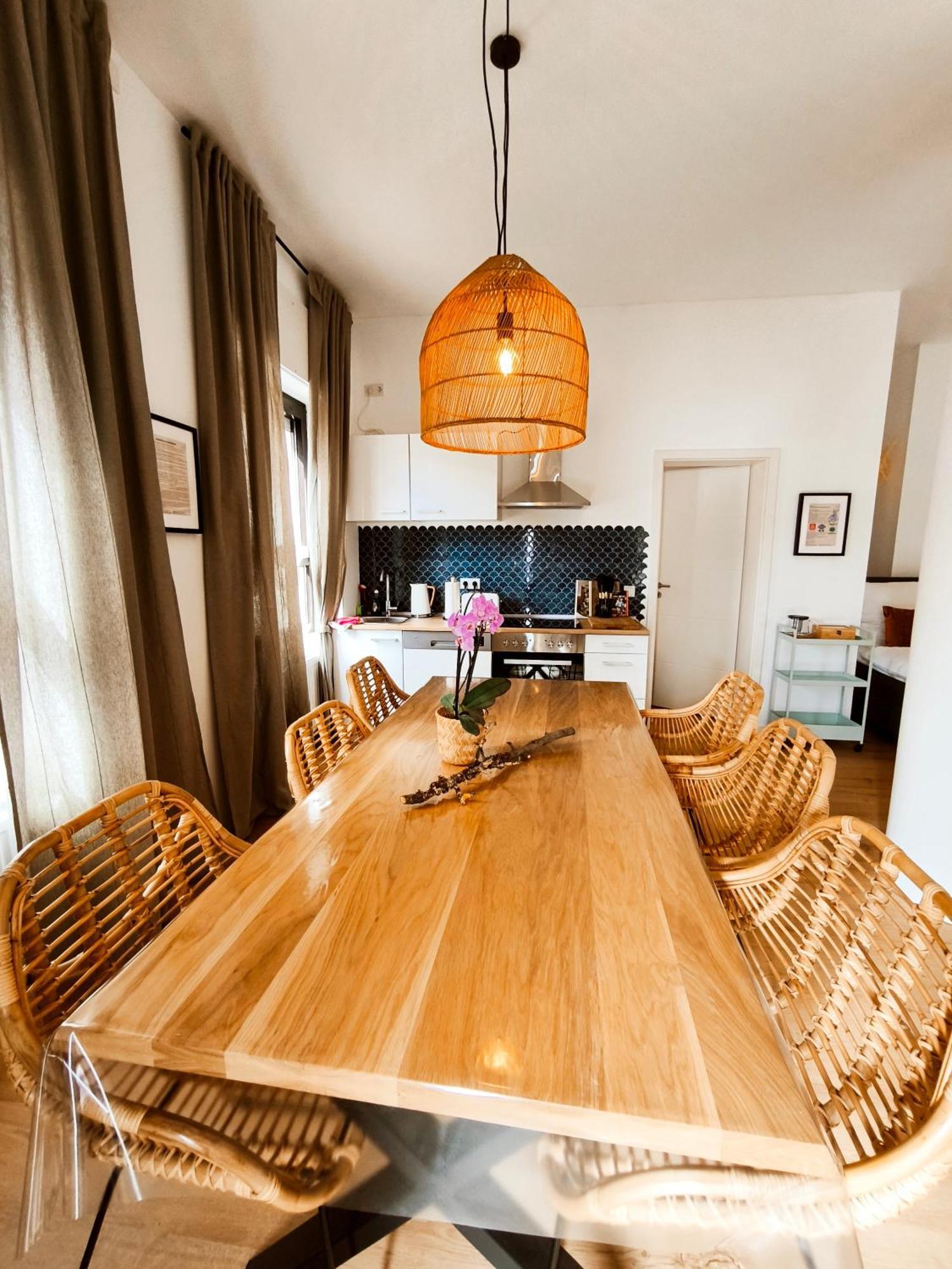 Ruewellnesssuite I Rue-stern I Messe I Klinikum Apartament Essen